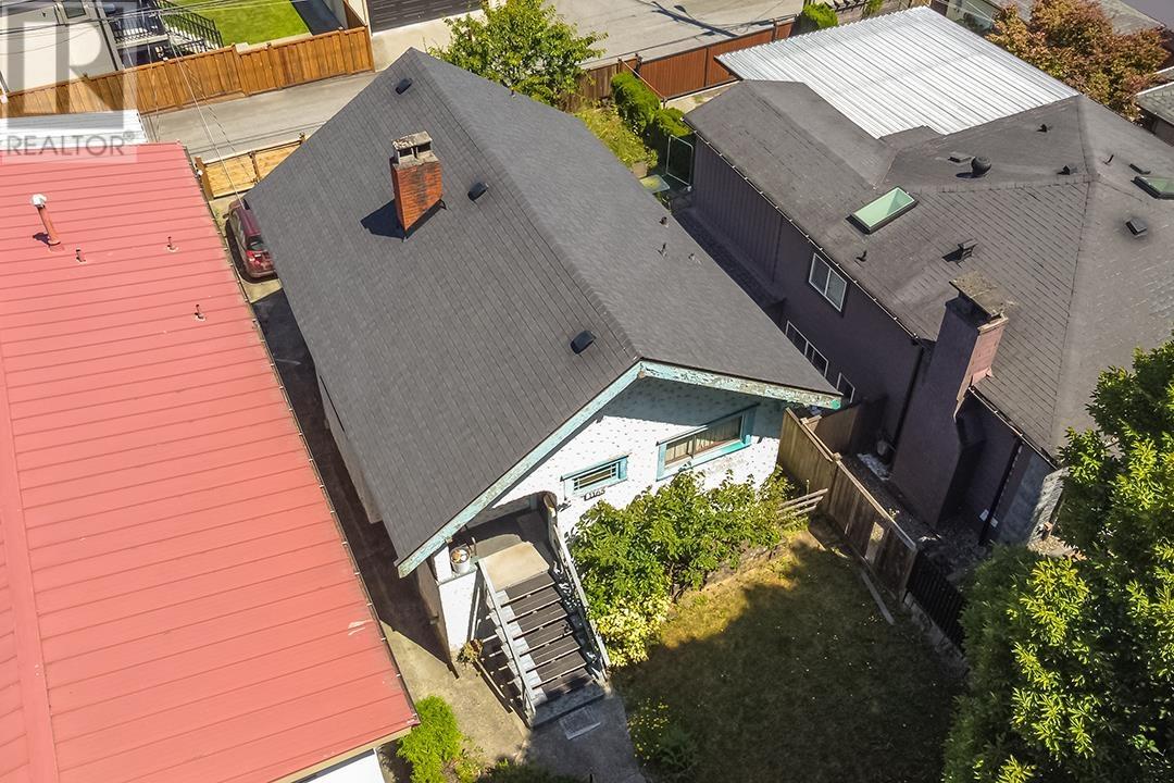 Property at 1165 E 33RD AVENUE image 5