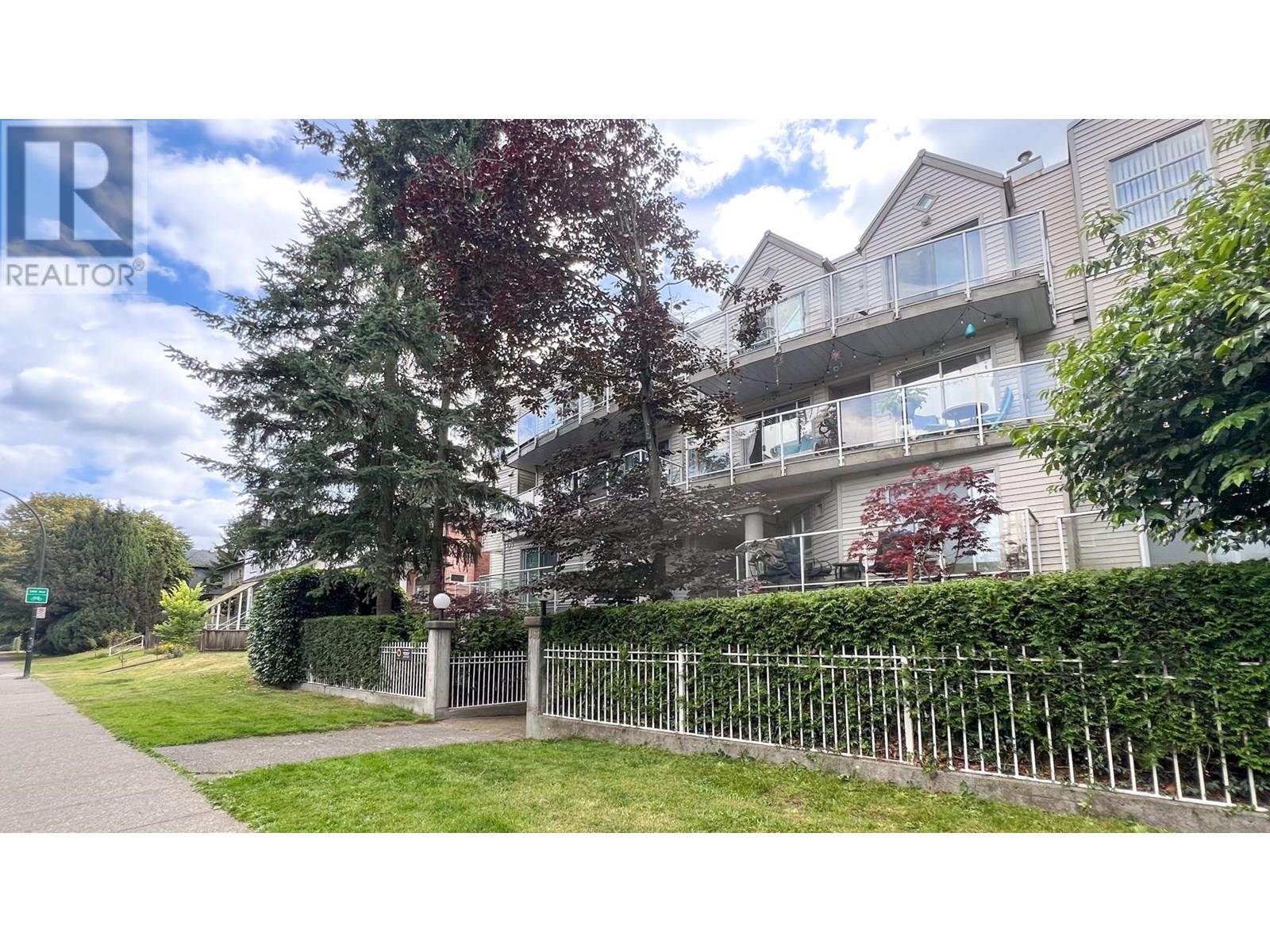201 966 W 14TH AVENUE, vancouver, British Columbia V5Z1R4