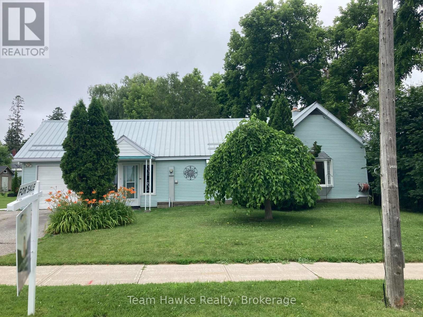Property at 266 BARNETT AVENUE image 2