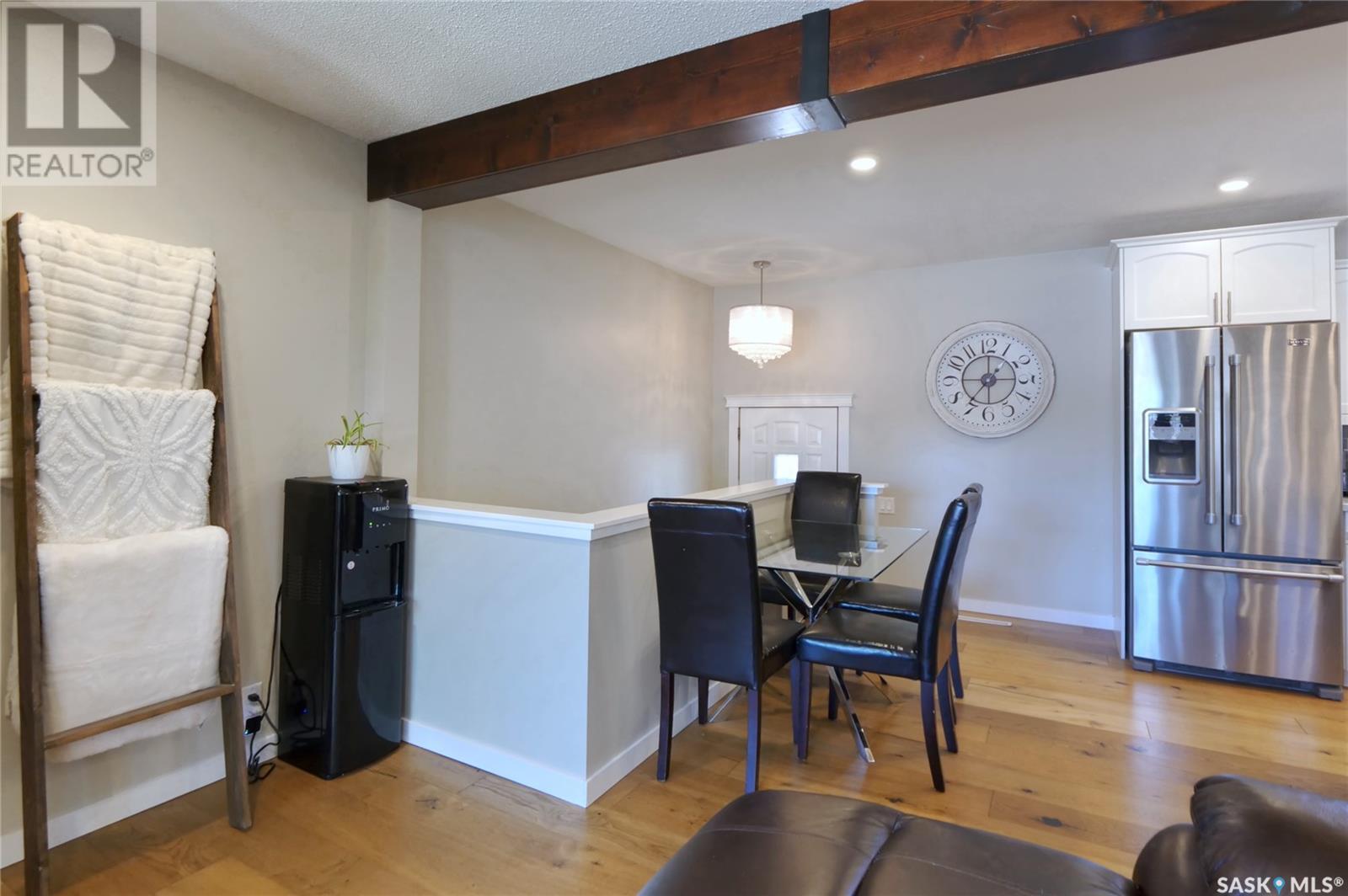 Property at 1050 Grayson CRESCENT image 5