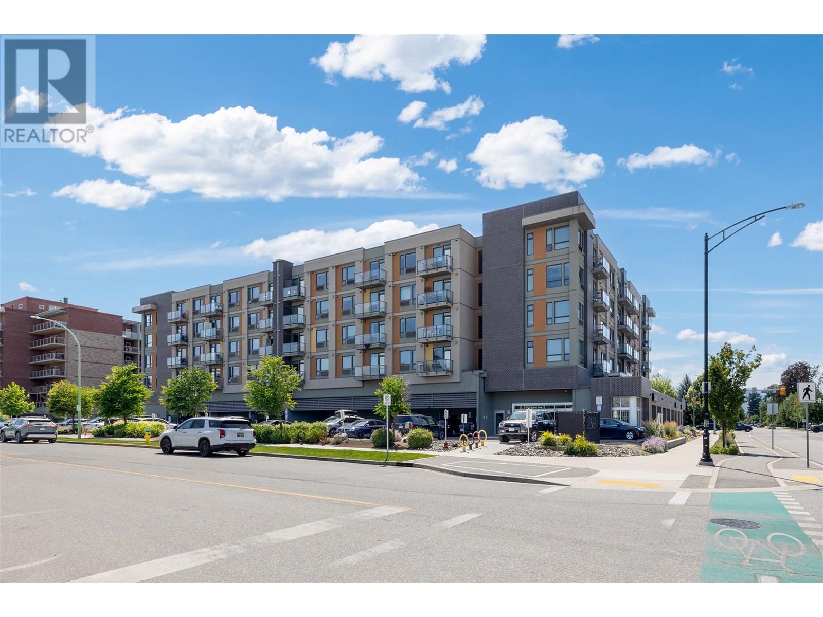 Property at 925 Leon Avenue Unit# 413 image 1