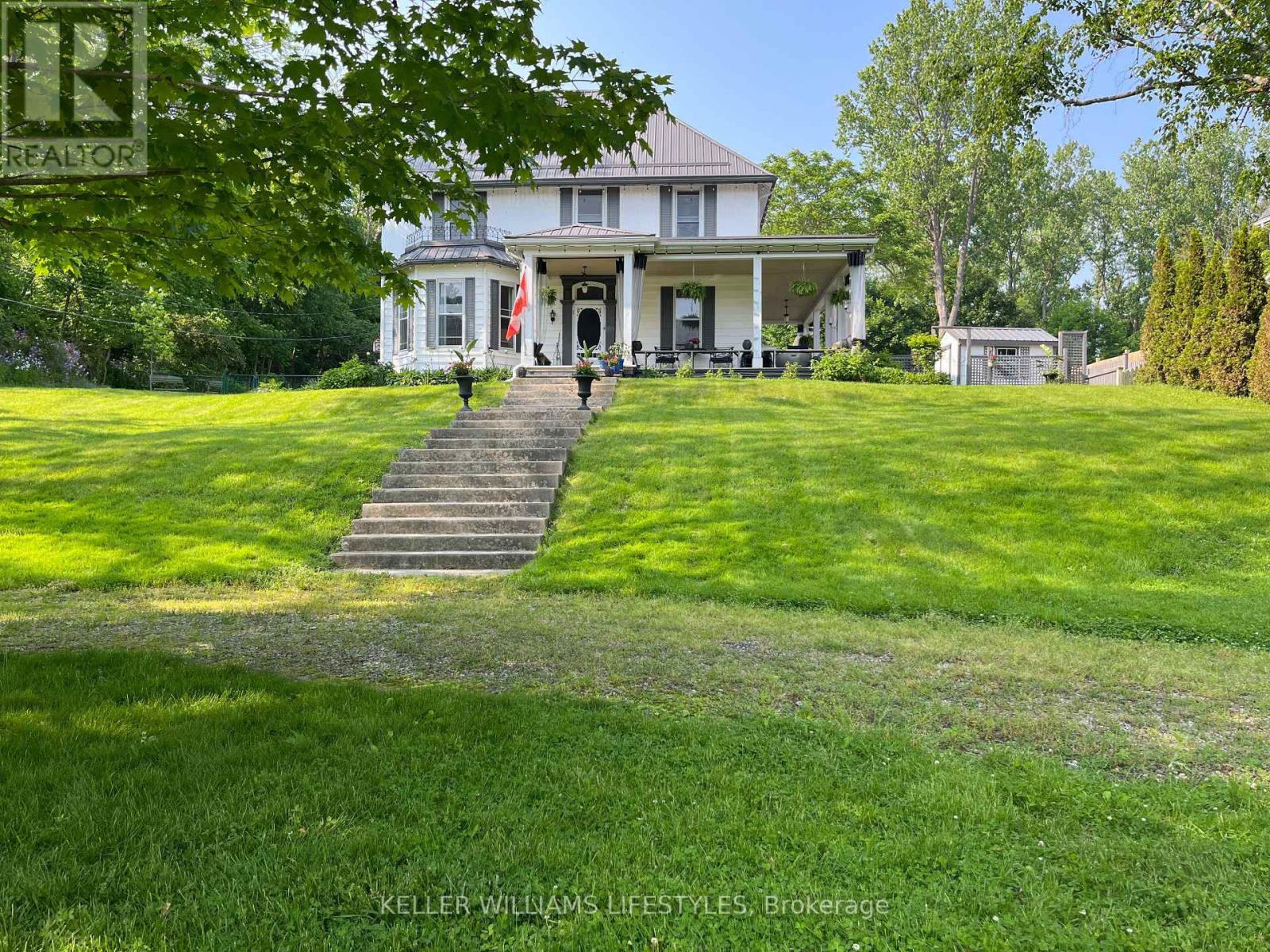 337 George Street, Central Elgin, Ontario  N5L 1C5 - Photo 1 - X12267980