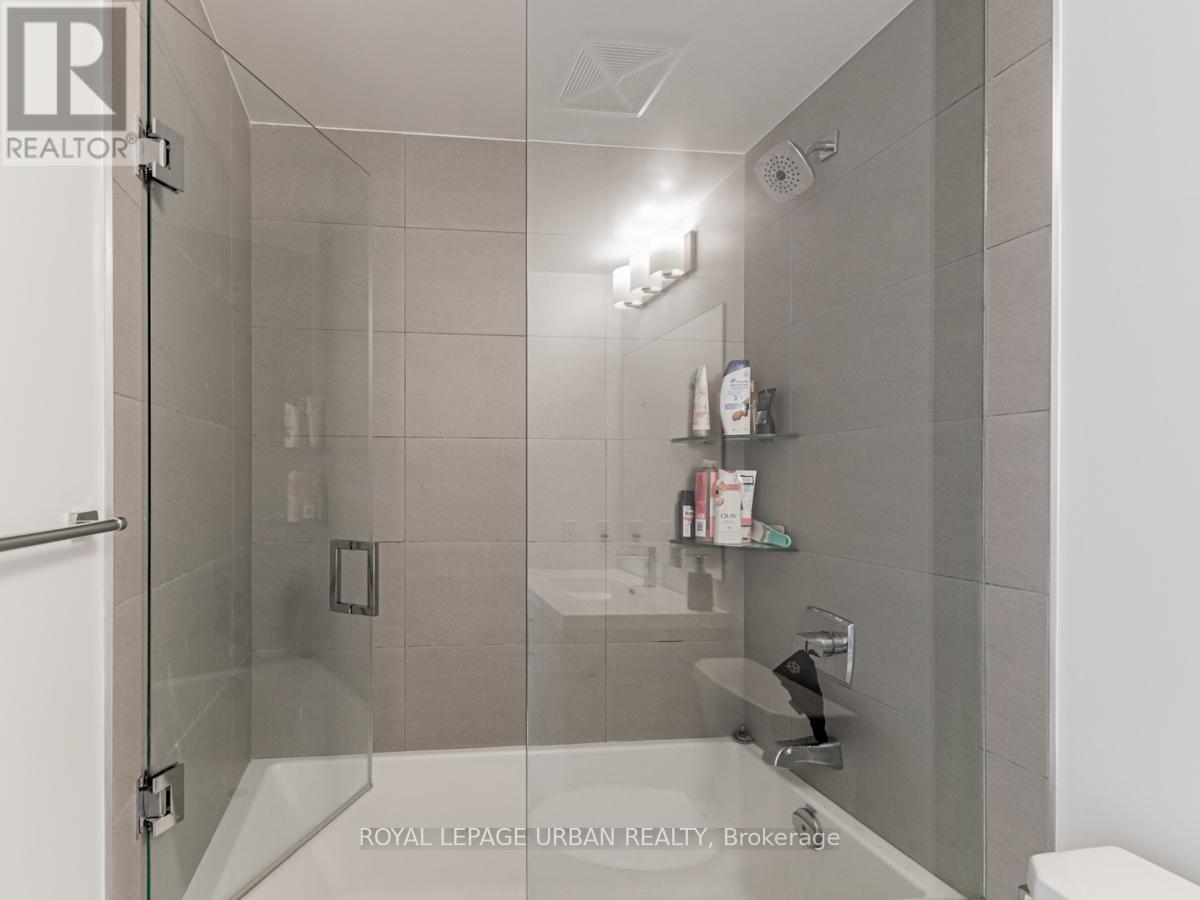 2311 - 286 Main Street, Toronto (East End-Danforth), Ontario  M4C 0B3 - Photo 18 - E12267866