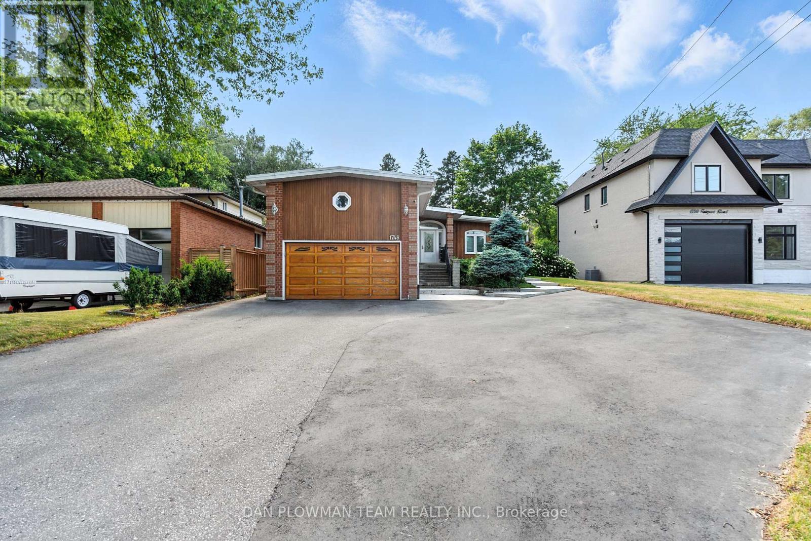 Property at 1748 FAIRPORT ROAD image 1