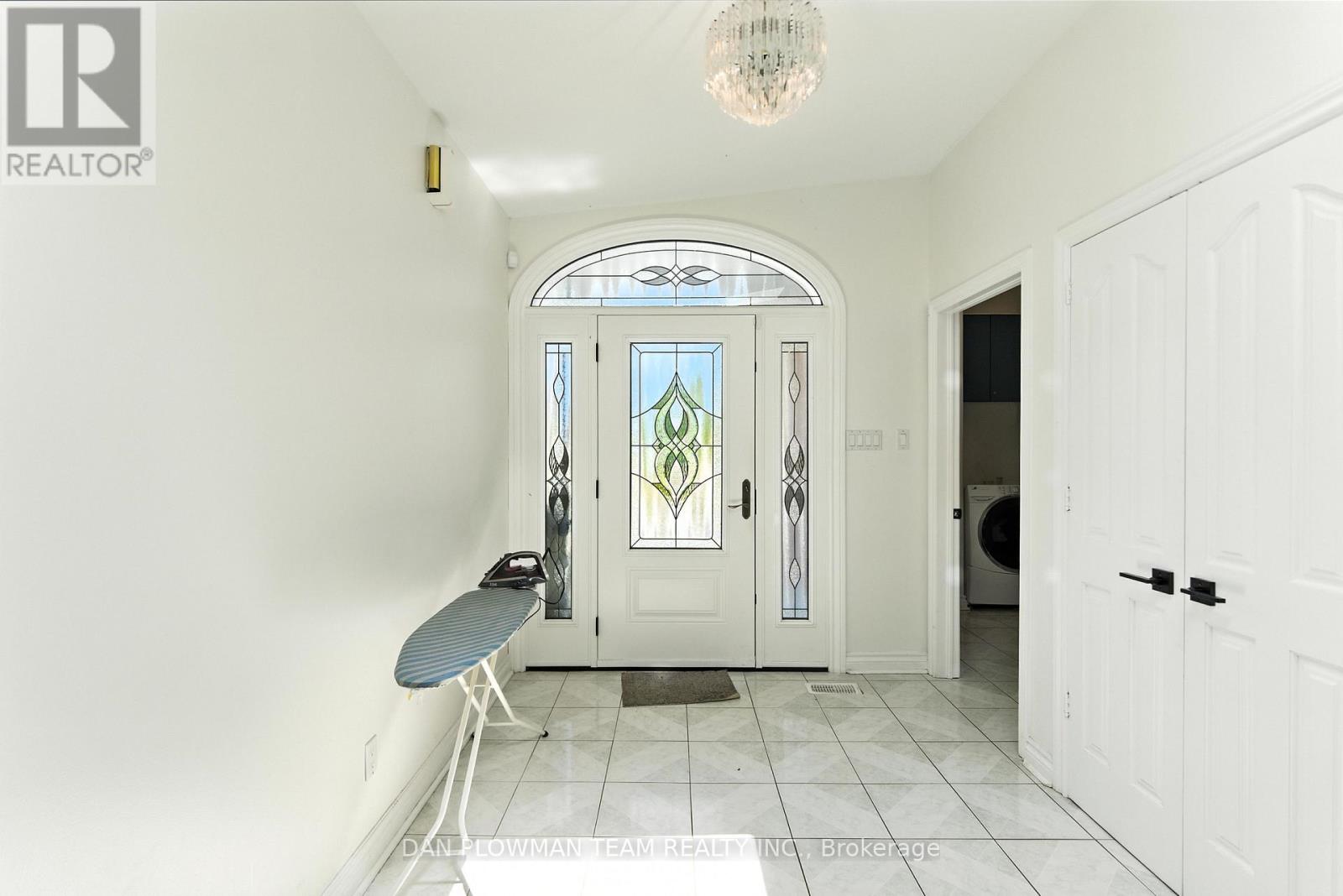 Property at 1748 FAIRPORT ROAD image 5