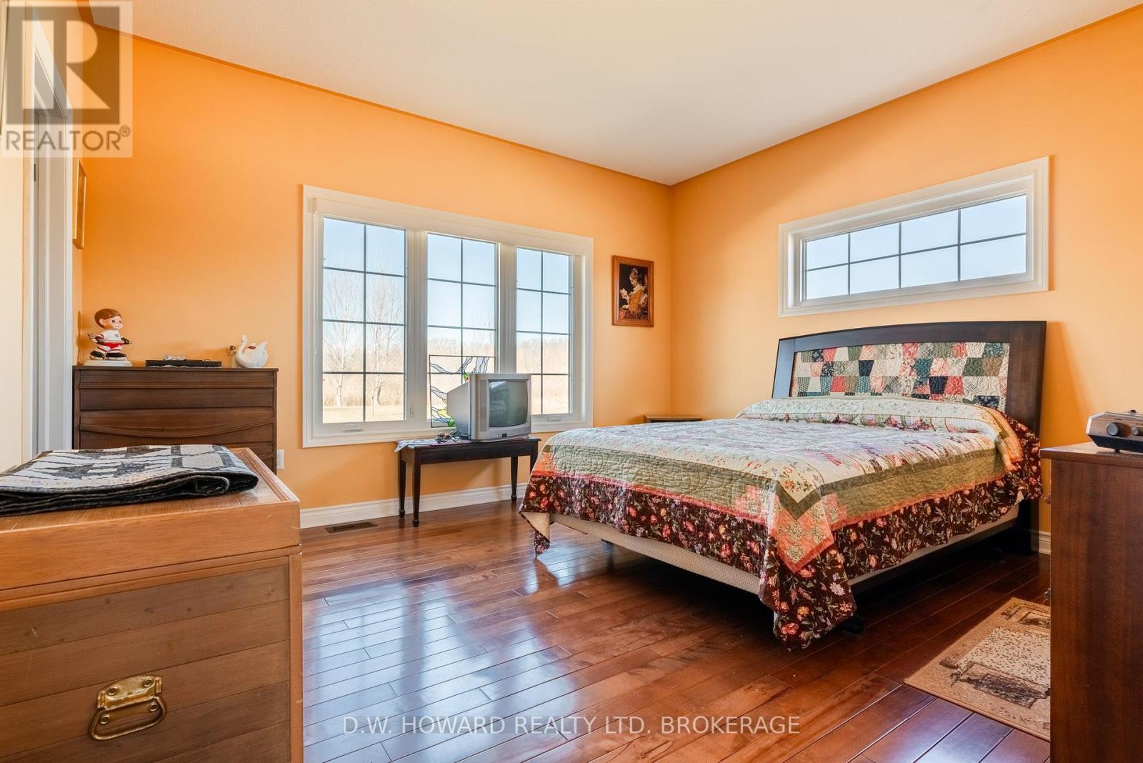 13853 Montrose Road, Niagara Falls, Ontario  L3B 5N1 - Photo 22 - X12268036