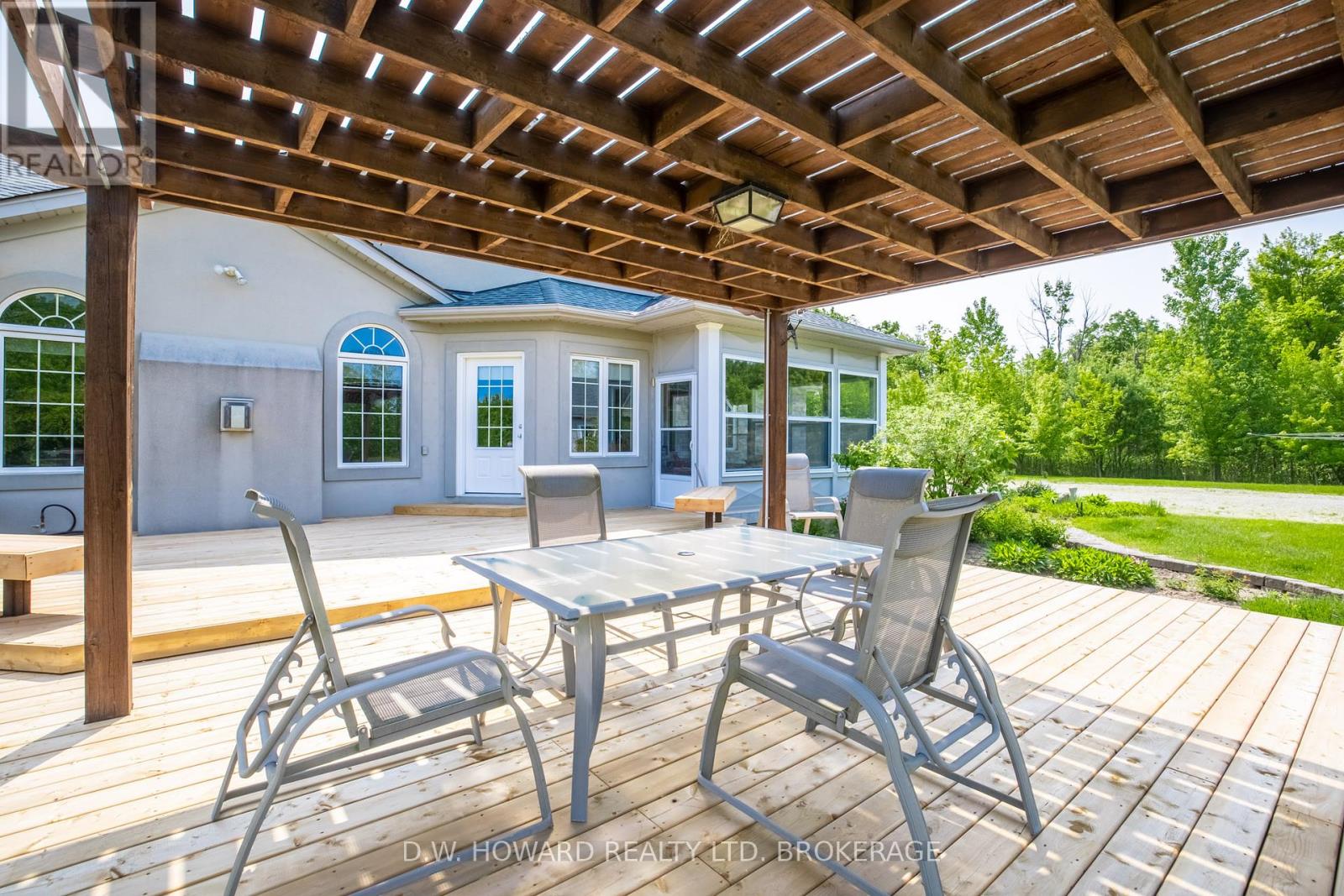 13853 Montrose Road, Niagara Falls, Ontario  L3B 5N1 - Photo 6 - X12268036