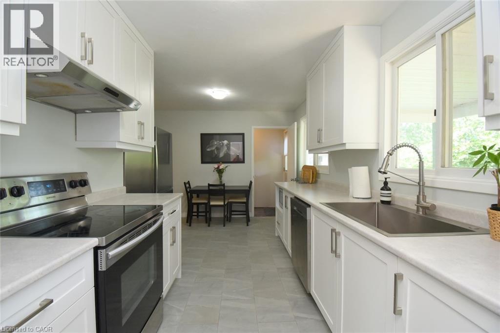 2271 Sheffield Drive, Burlington, Ontario  L7P 2X4 - Photo 12 - 40747038