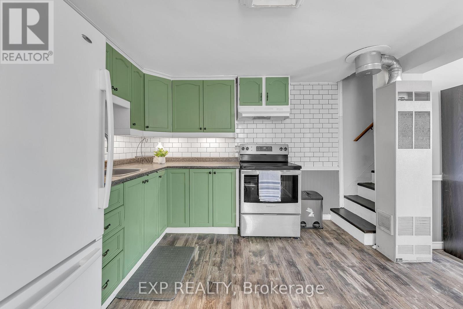 Property at 36 STANLEY STREET image 5