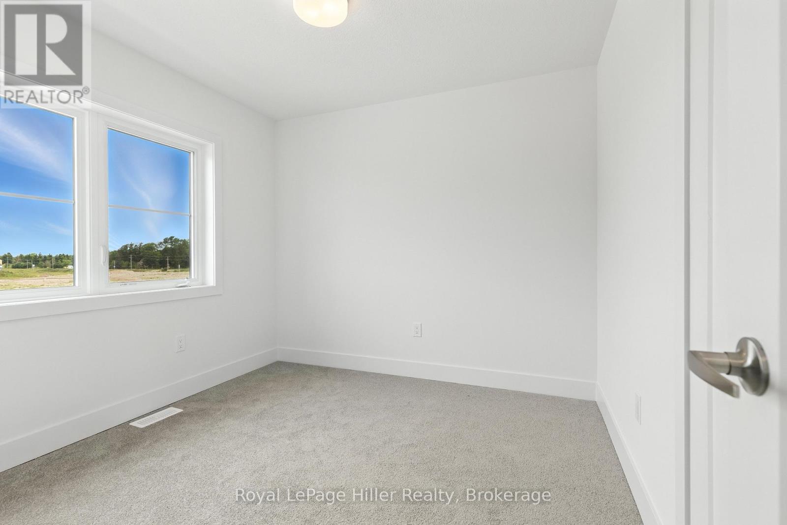 60 Balladry Boulevard, Stratford, Ontario N5A 6S6 - Photo 24 - X12267992