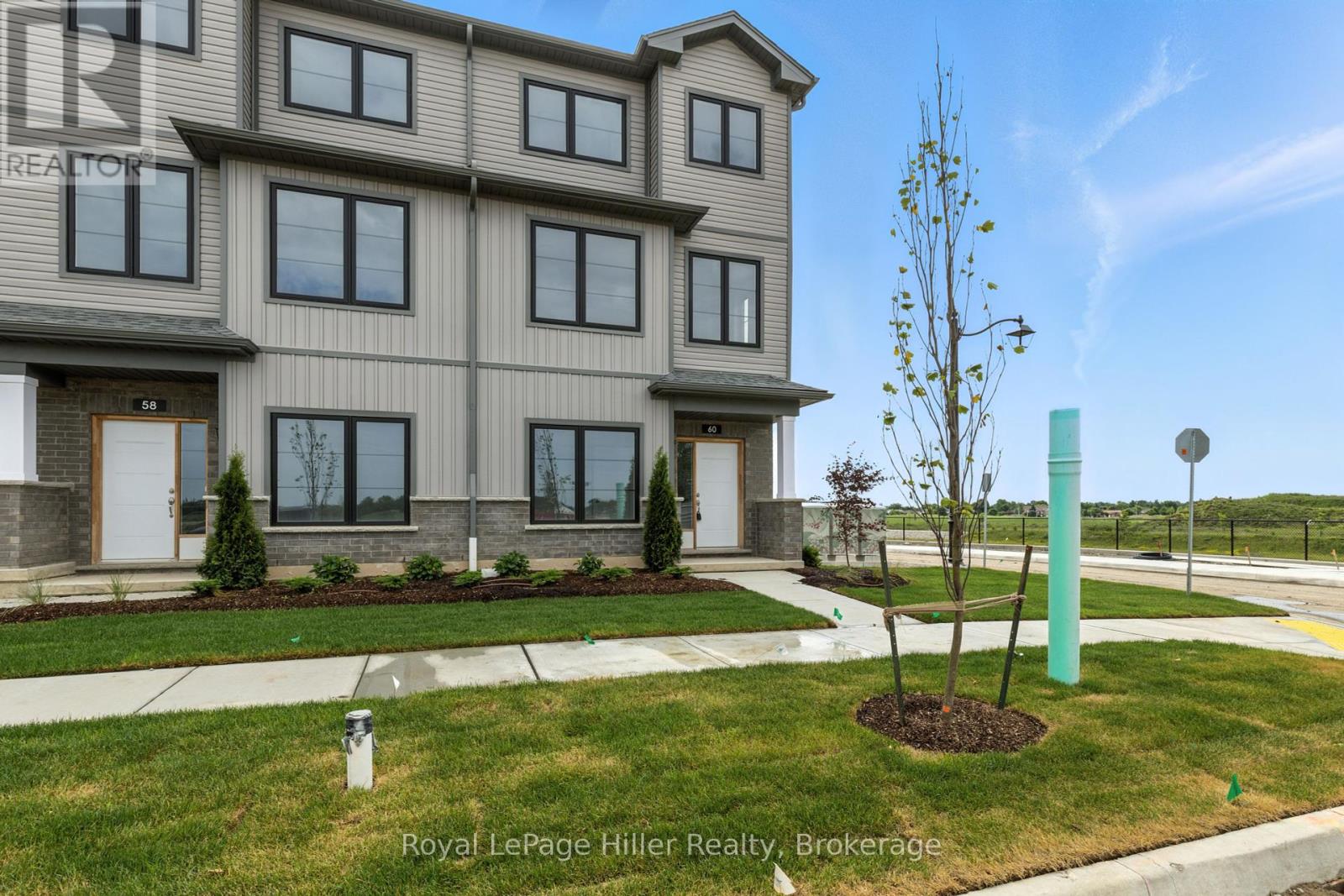 60 Balladry Boulevard, Stratford, Ontario N5A 6S6 - Photo 36 - X12267992