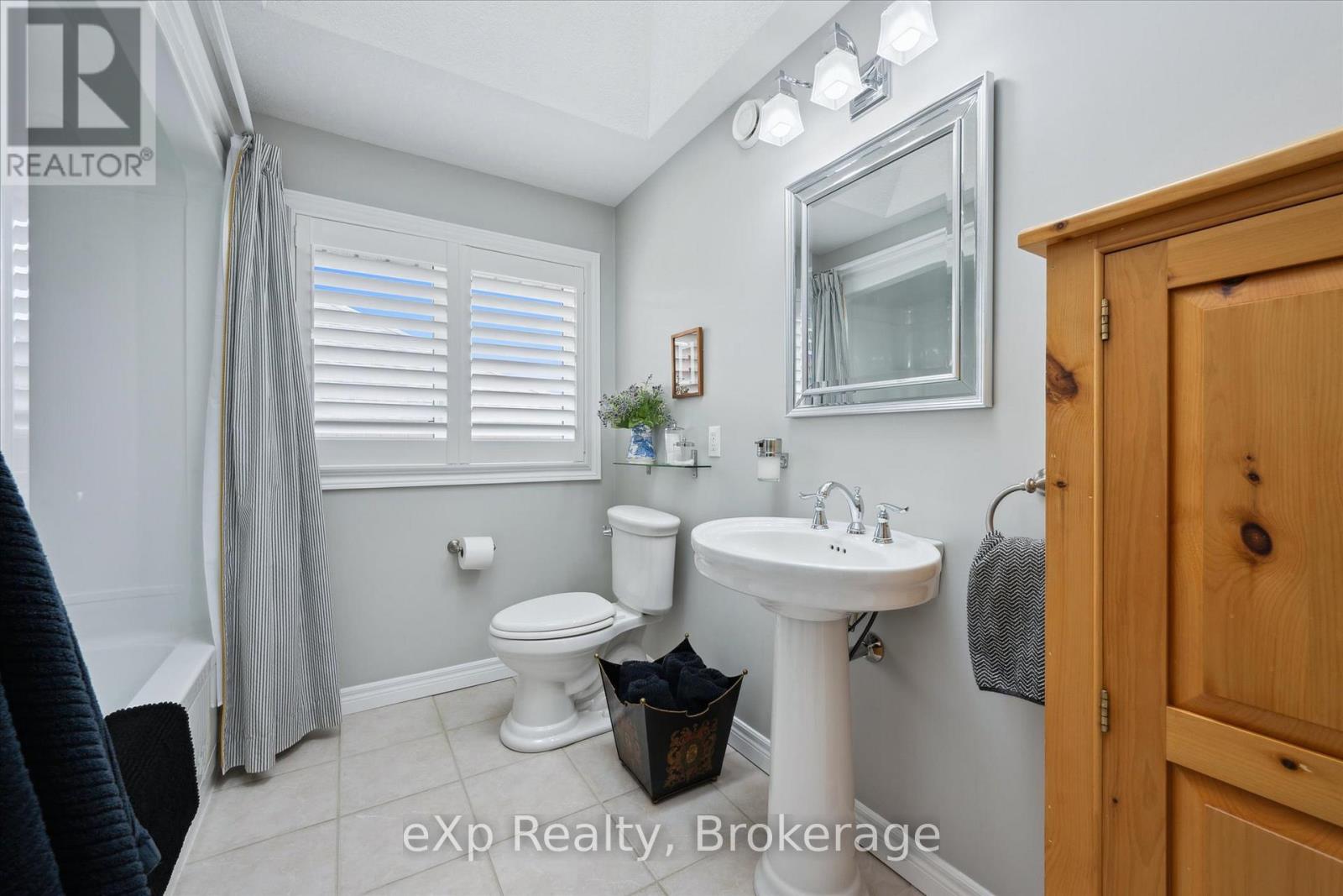 106 Bricker Avenue, Centre Wellington, Ontario  N0B 1S0 - Photo 39 - X12268024