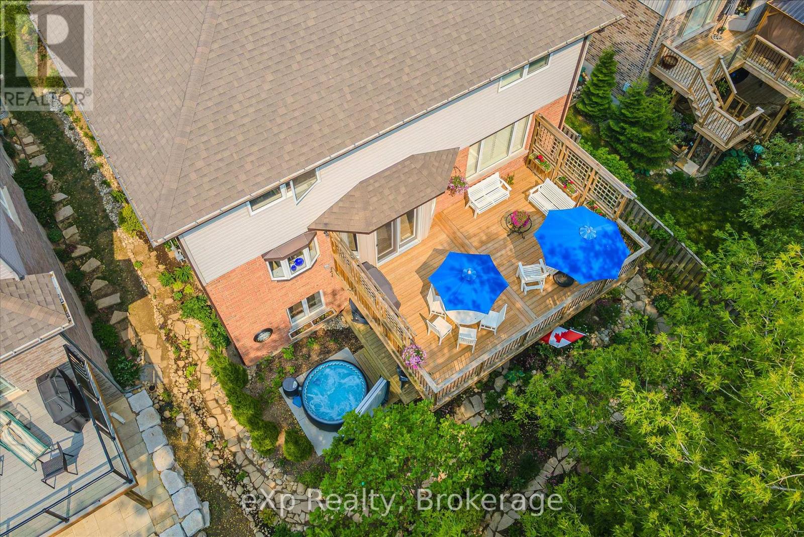 106 Bricker Avenue, Centre Wellington, Ontario  N0B 1S0 - Photo 4 - X12268024