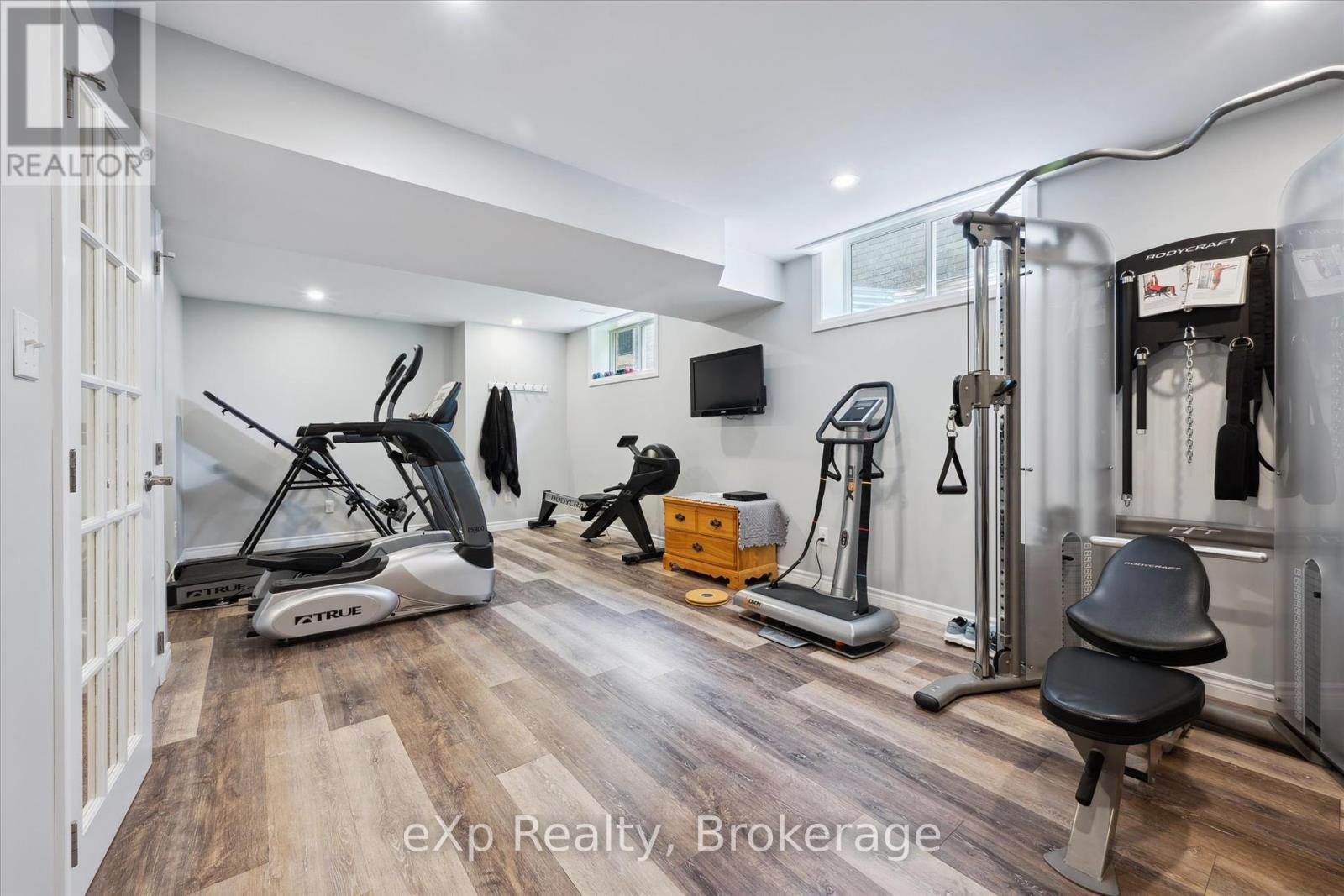 106 Bricker Avenue, Centre Wellington, Ontario  N0B 1S0 - Photo 40 - X12268024