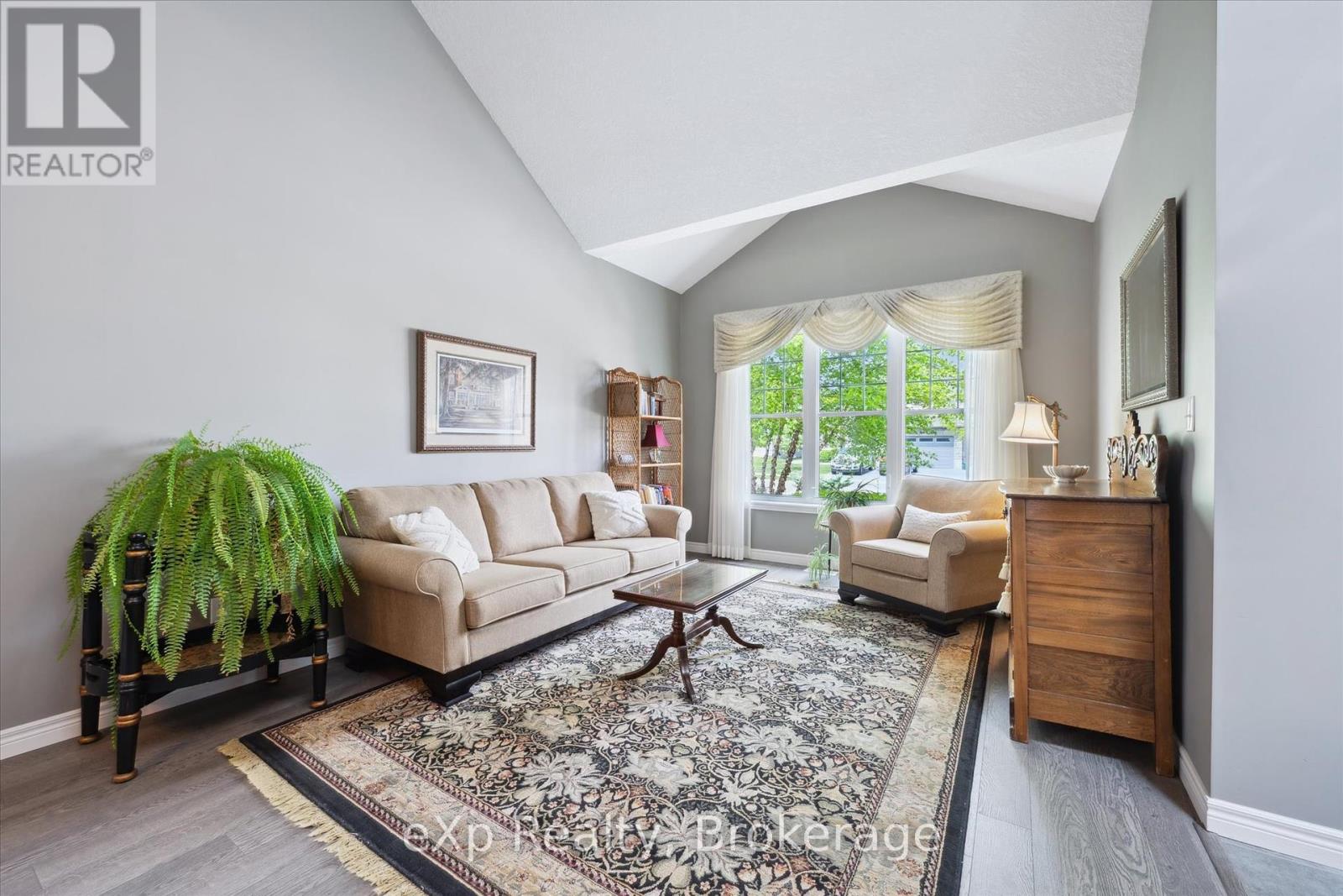 106 Bricker Avenue, Centre Wellington, Ontario  N0B 1S0 - Photo 8 - X12268024