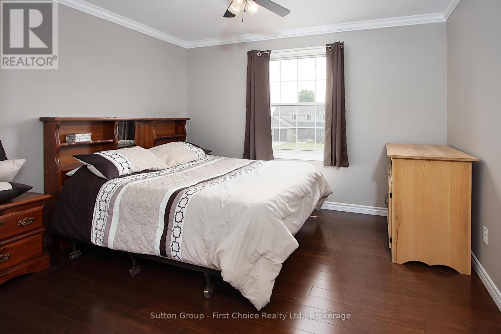 186 Waterloo Street W, South Huron, Ontario  N0M 1S2 - Photo 21 - X12268041