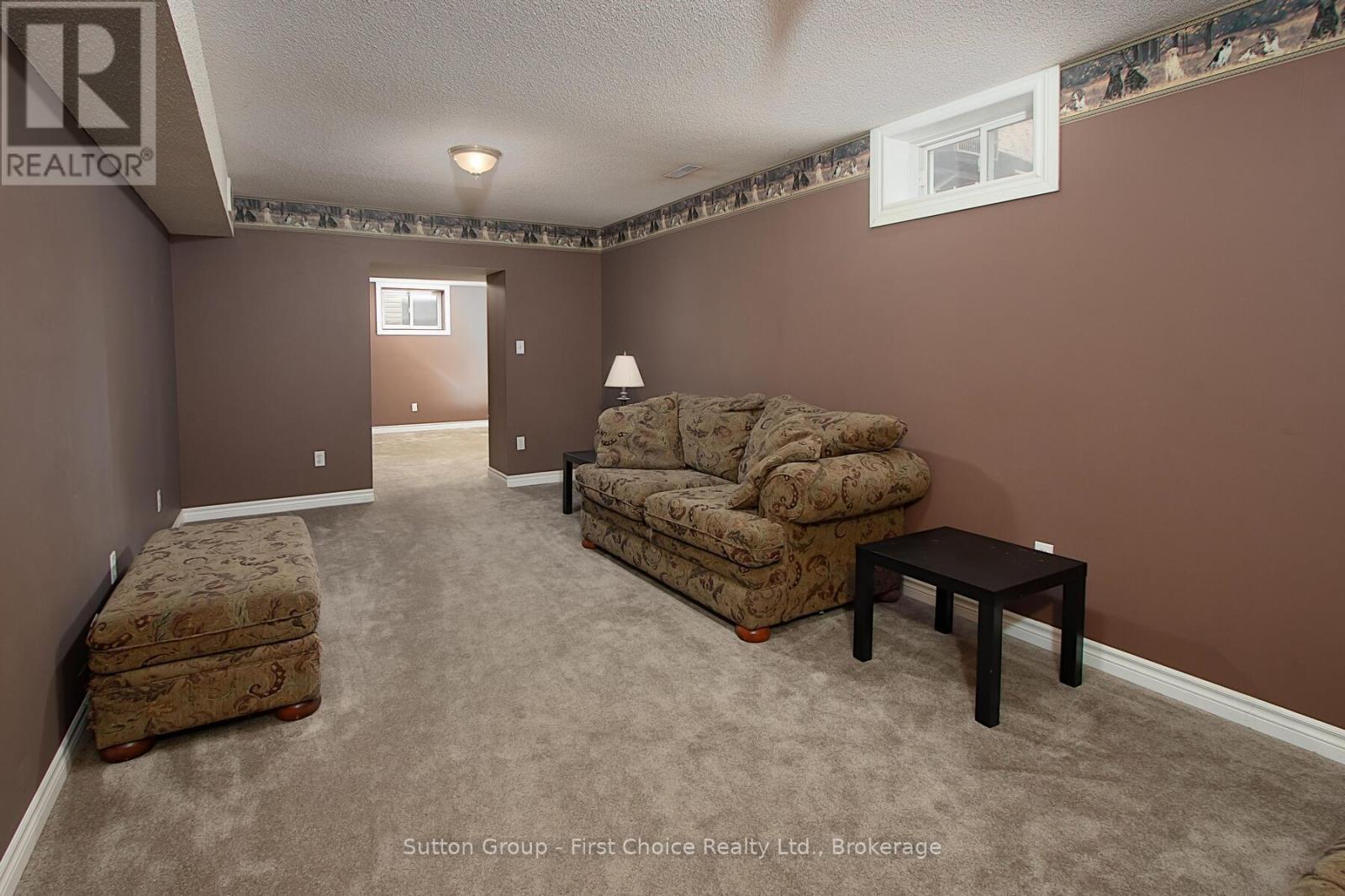 186 Waterloo Street W, South Huron, Ontario  N0M 1S2 - Photo 27 - X12268041