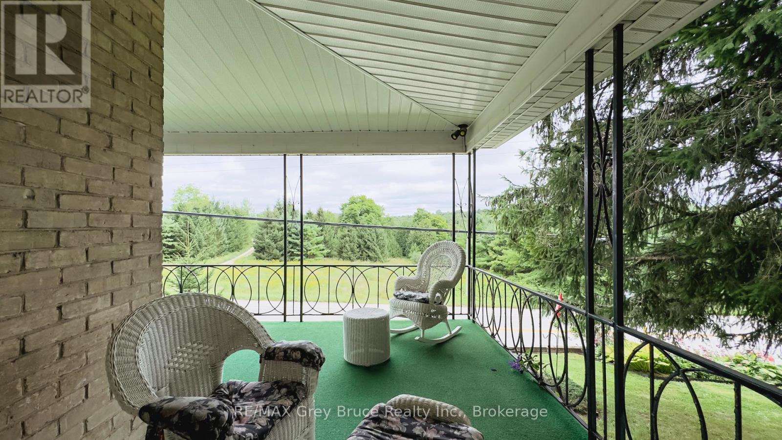 500064 Grey Road 12, West Grey, Ontario  N0C 1H0 - Photo 37 - X12268085
