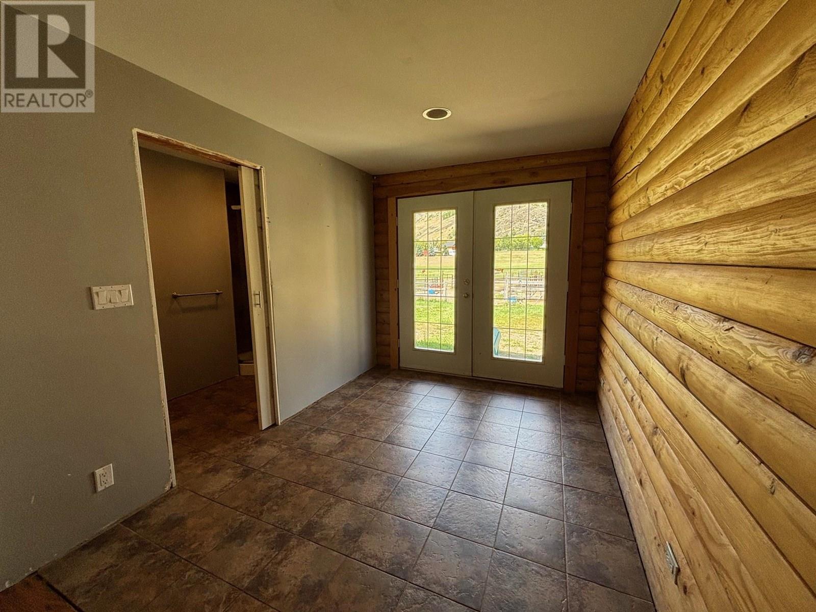 937 Thirteenth Avenue, Midway, British Columbia  V0H 1M0 - Photo 13 - 10354889