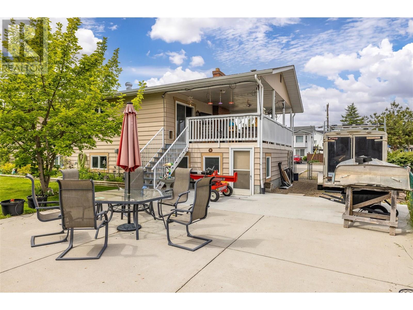 Property at 865 Kitch Road image 5