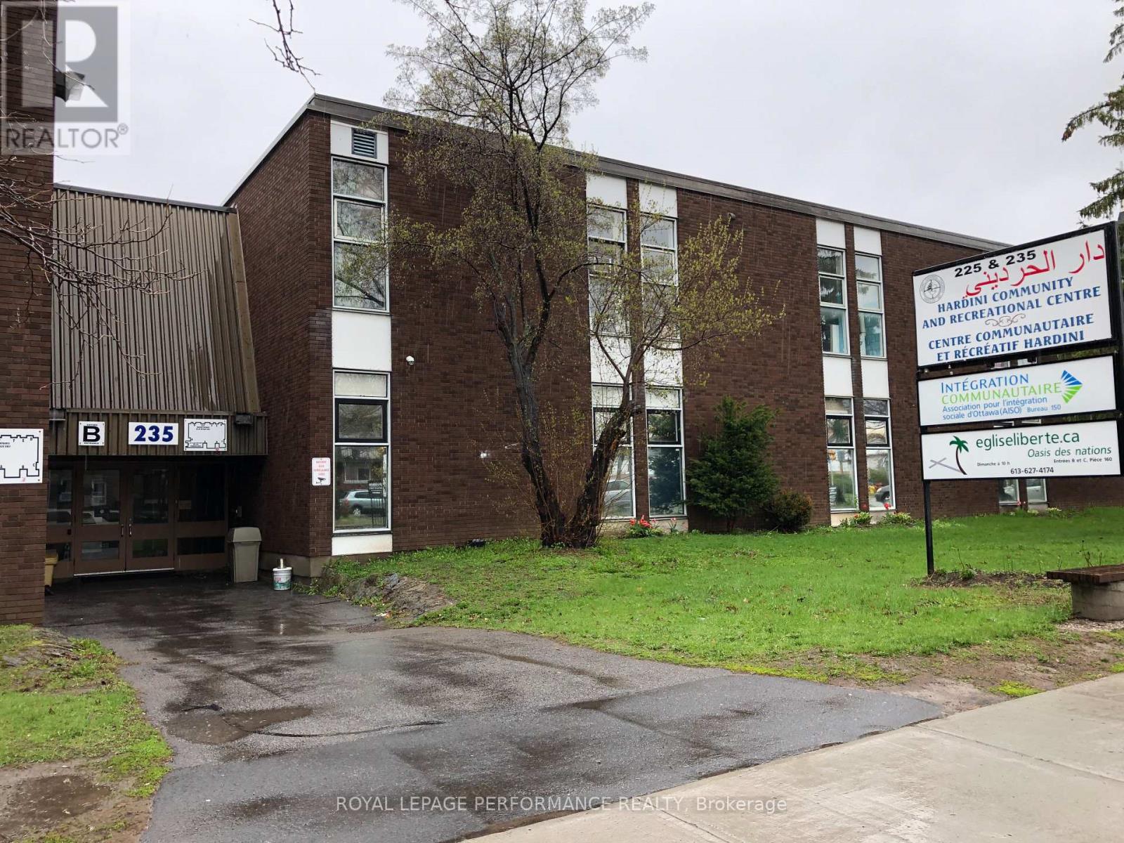 223-231 - 225 DONALD STREET, ottawa, Ontario