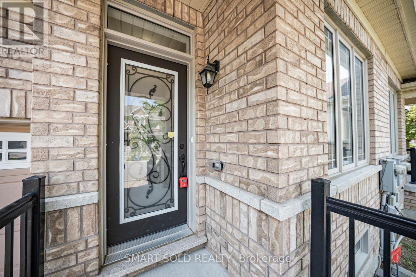 Property at 5 ALATERA AVENUE image 5