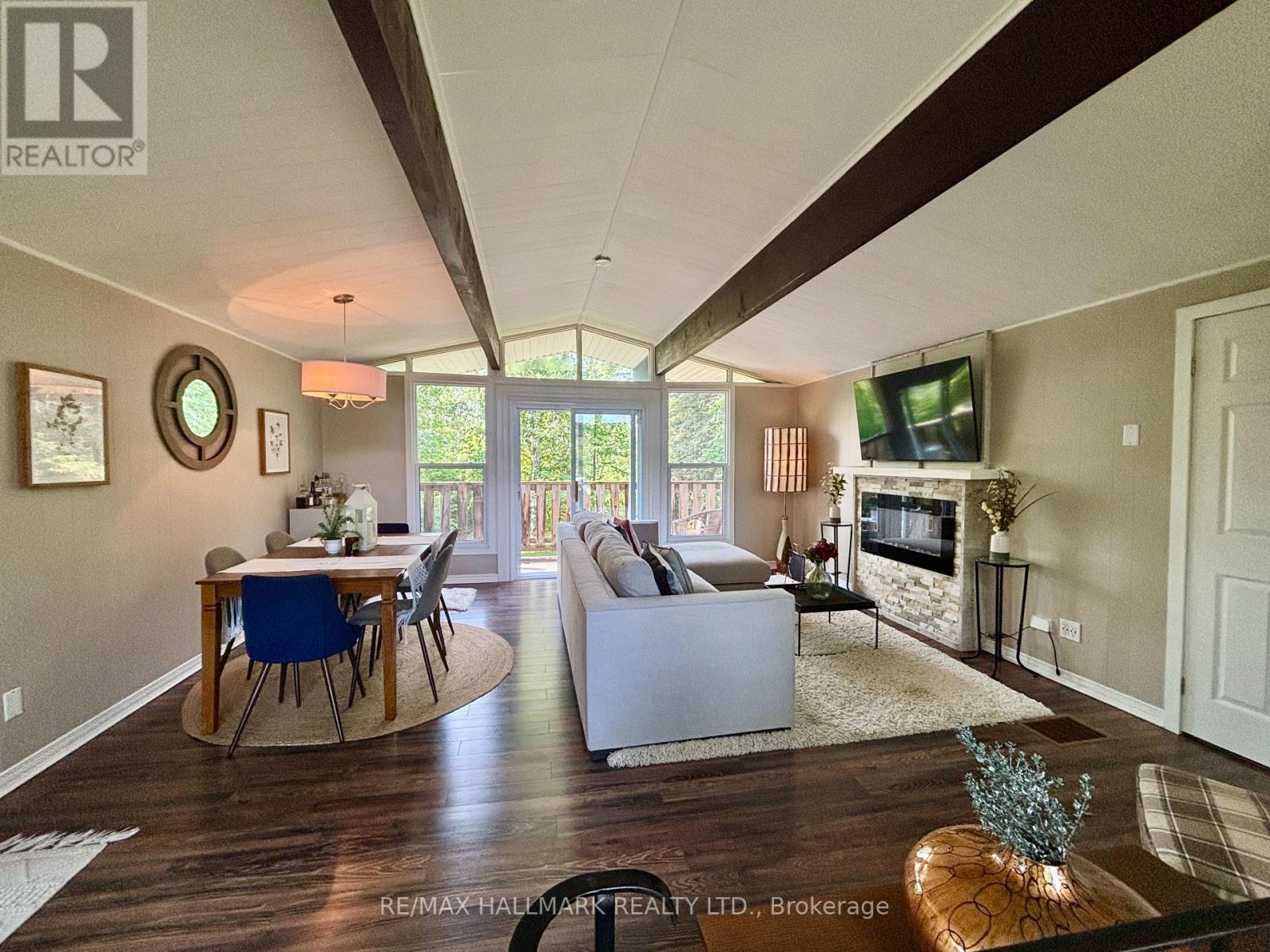Property at 209892 HIGHWAY 26 image 4