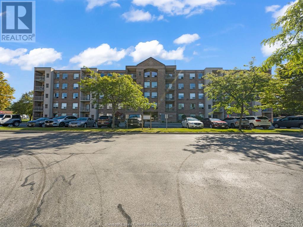 Property at 8335 WYANDOTTE STREET East Unit# 210 image 2