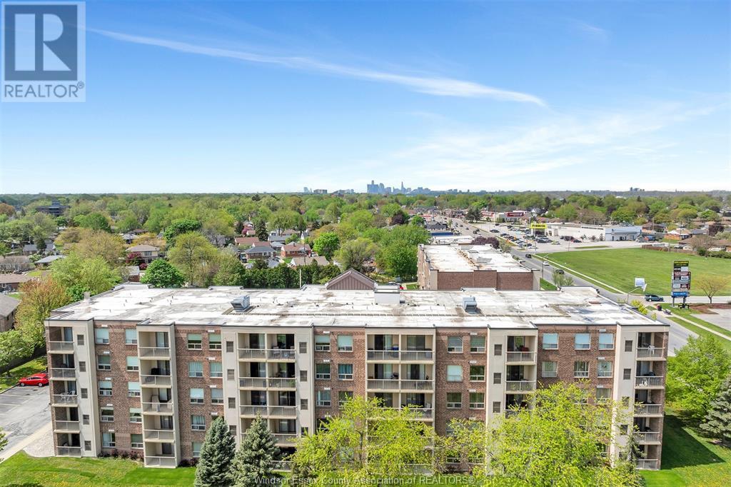 Property at 8335 WYANDOTTE STREET East Unit# 210 image 5