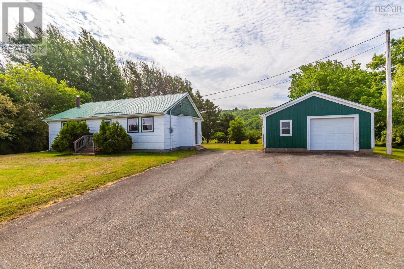 3064 201 Highway, Tupperville, Nova Scotia  B0S 1C0 - Photo 1 - 202516620