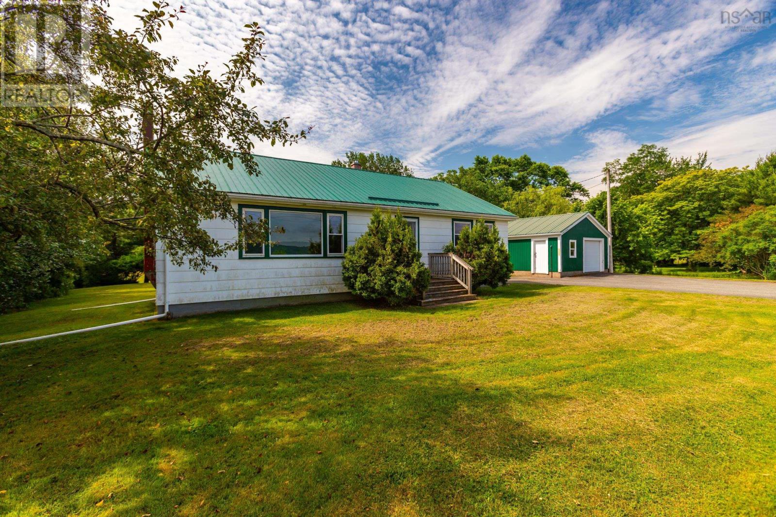 3064 201 Highway, Tupperville, Nova Scotia  B0S 1C0 - Photo 2 - 202516620