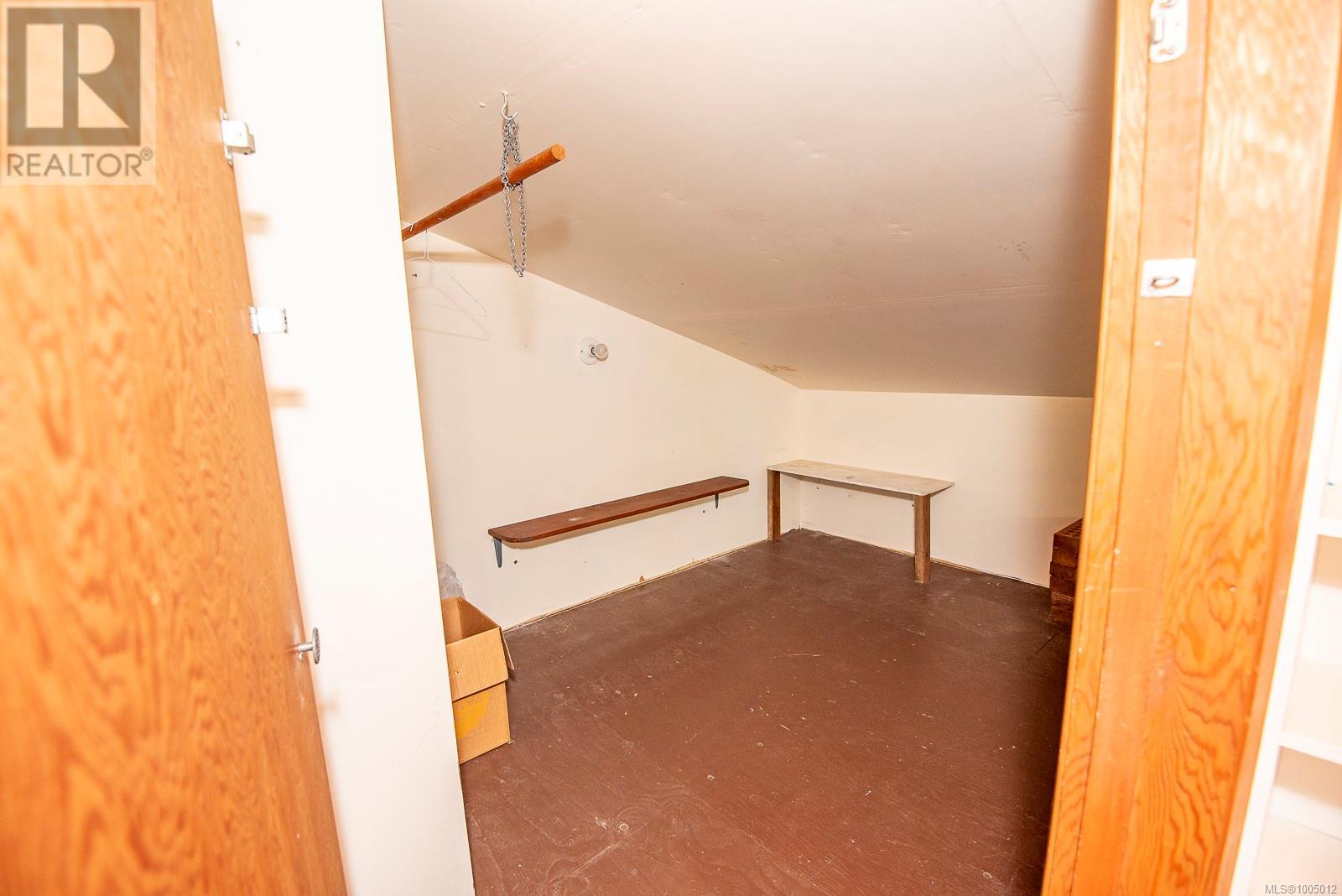 Property at 937 Pemberton Rd image 1