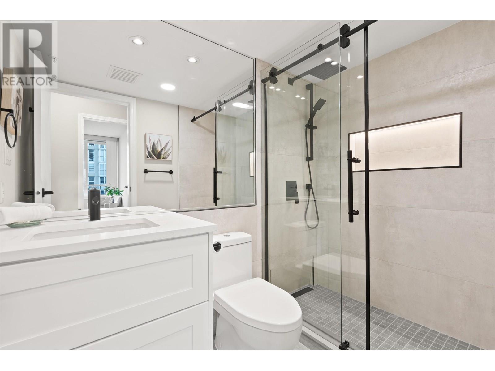 906 1288 Marinaside Crescent, Vancouver, British Columbia  V6Z 2W5 - Photo 19 - R3023638