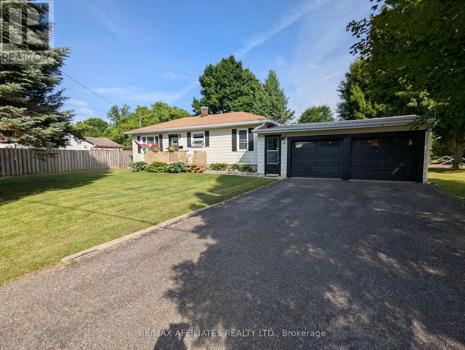 Property at 18 DEAN STREET image 2