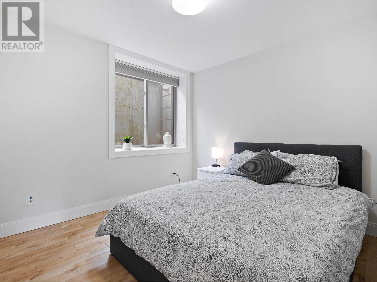 503 Crestwood Avenue, North Vancouver, British Columbia V7N 3C4 - Photo 33 - R3023651