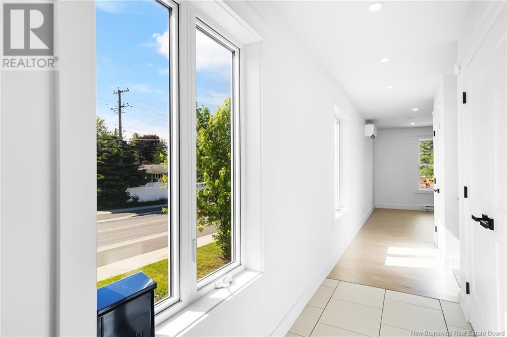 Property at 6 Briar Brook Place image 4