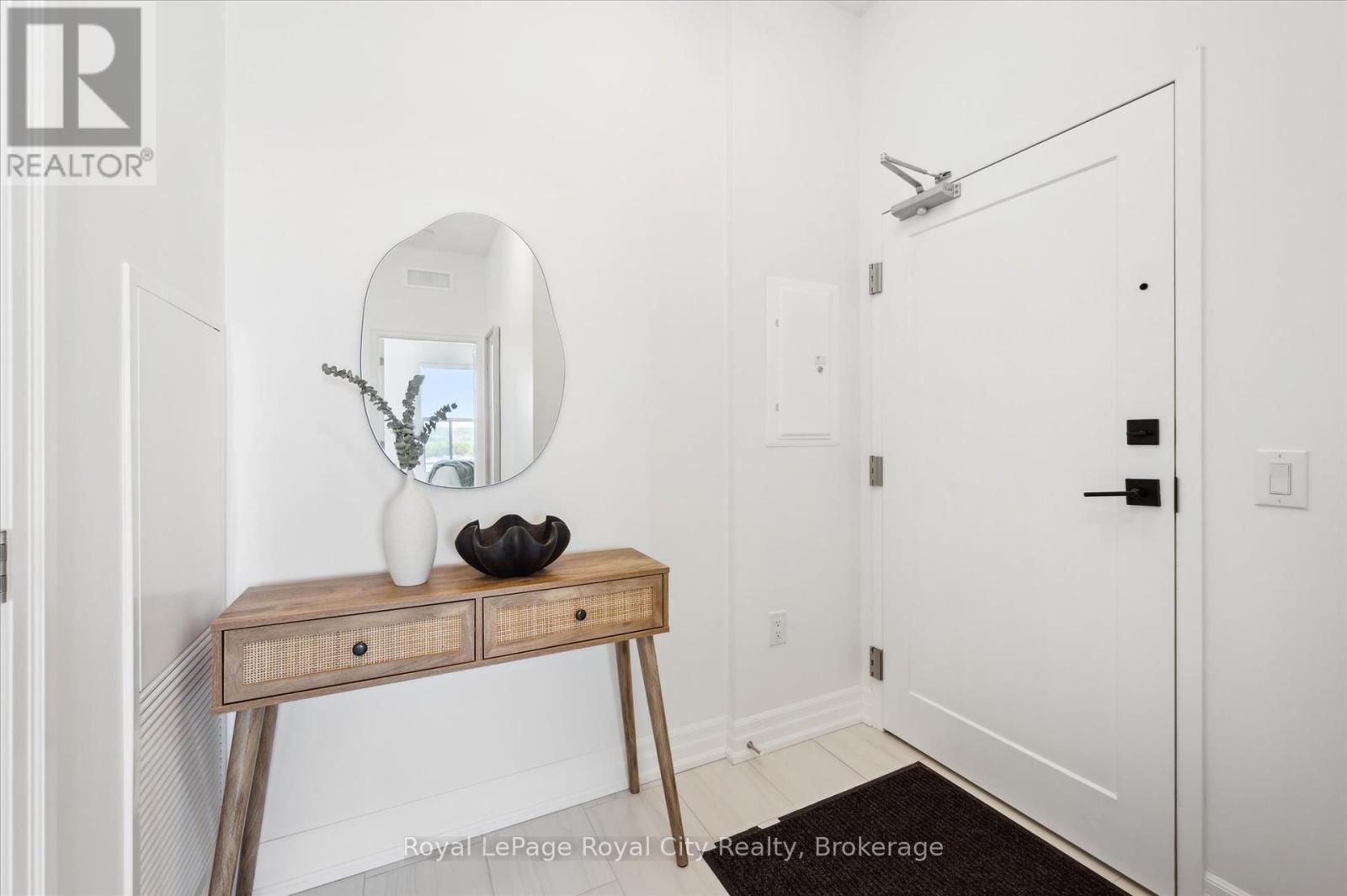 Property at 1012 - 1880 GORDON STREET image 4