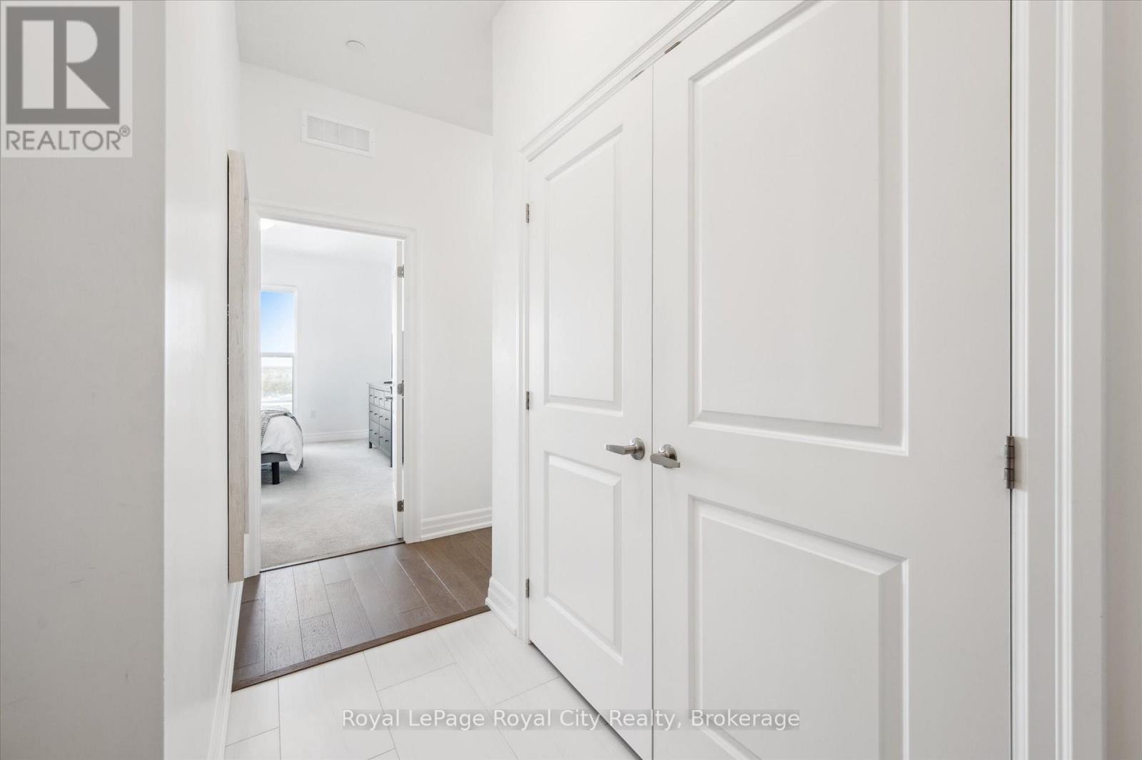 Property at 1012 - 1880 GORDON STREET image 5