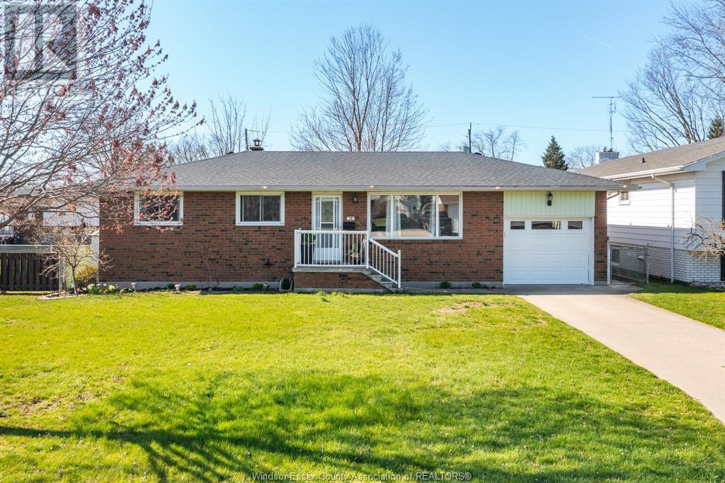 Property at 38 BRUCE AVENUE image 2