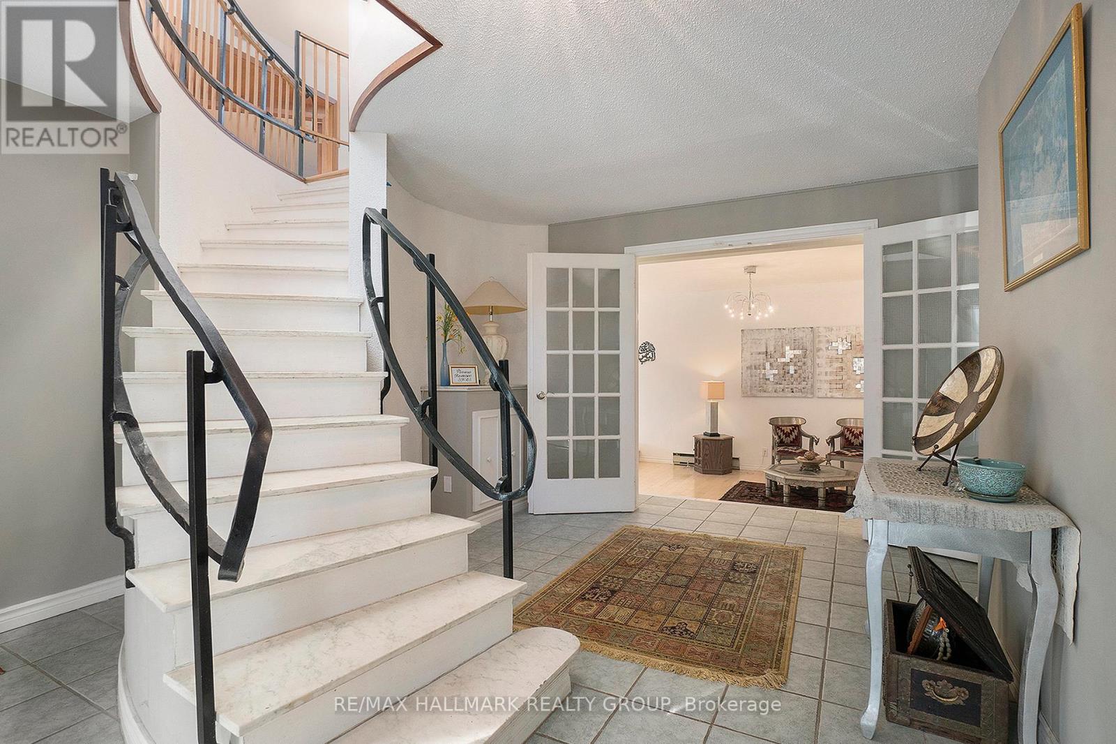 Property at 1053 CHELSEA DRIVE image 3