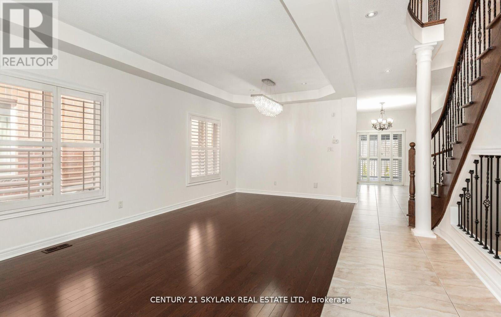 Property at 94 BAYHAMPTON DRIVE image 5