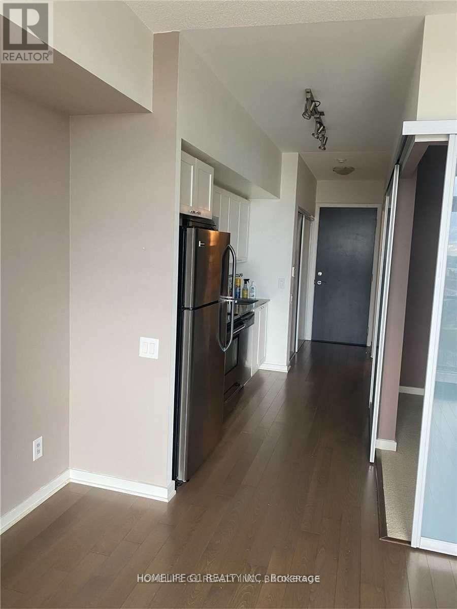 1107 - 105 The Queensway Avenue, Toronto, Ontario  M6S 5B5 - Photo 13 - W12268088