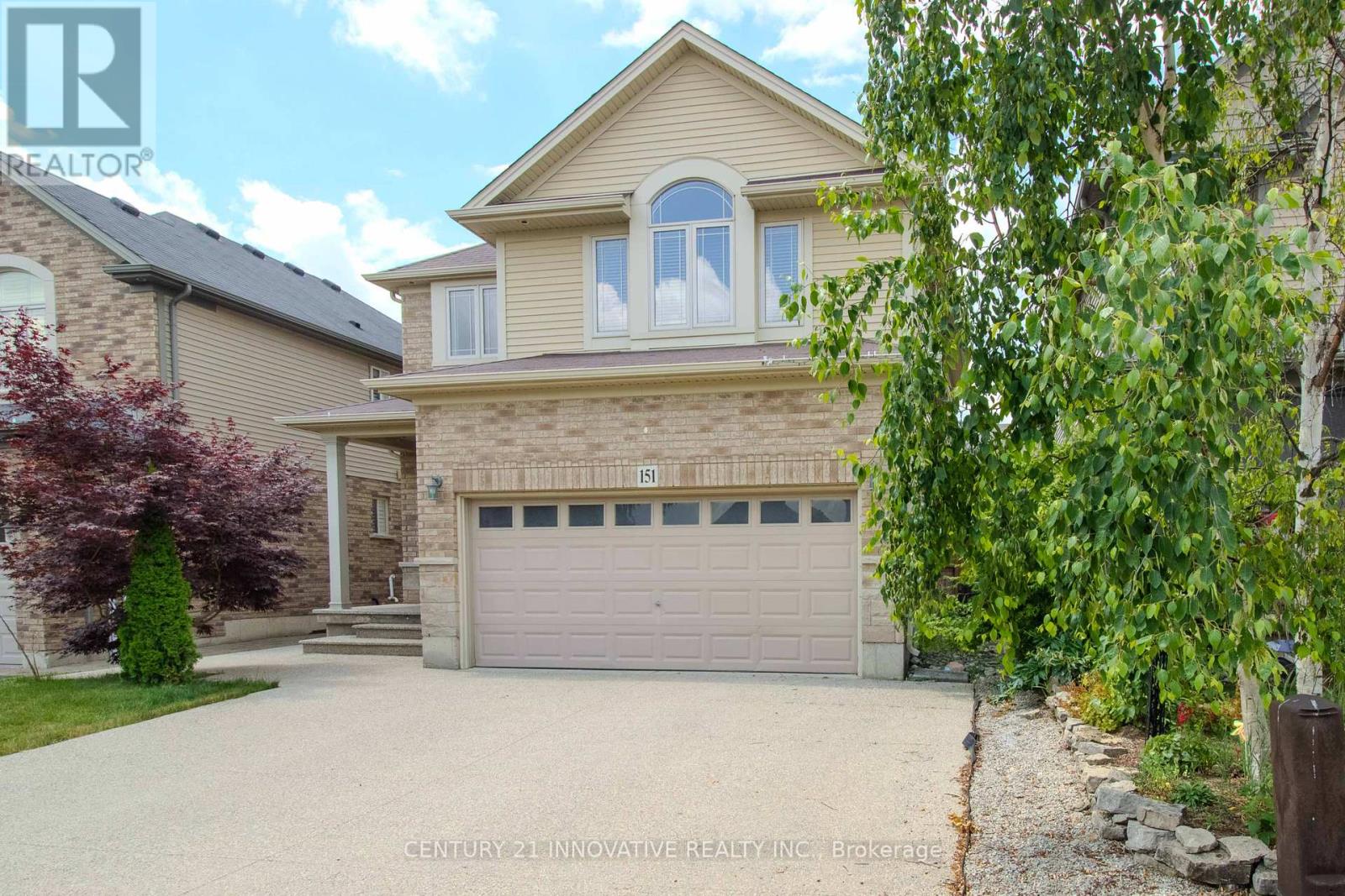 Property at 151 ROYAL WINTER DRIVE image 2