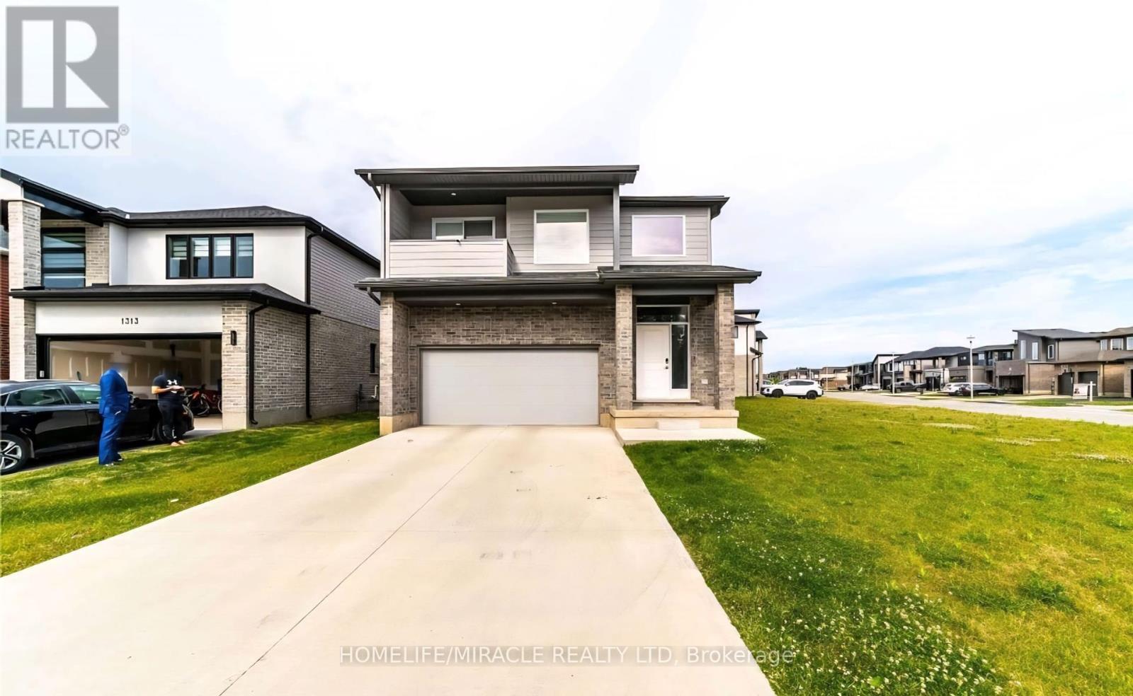 1301 Sandbar Street, London North, Ontario  N6G 0Y3 - Photo 2 - X12268039