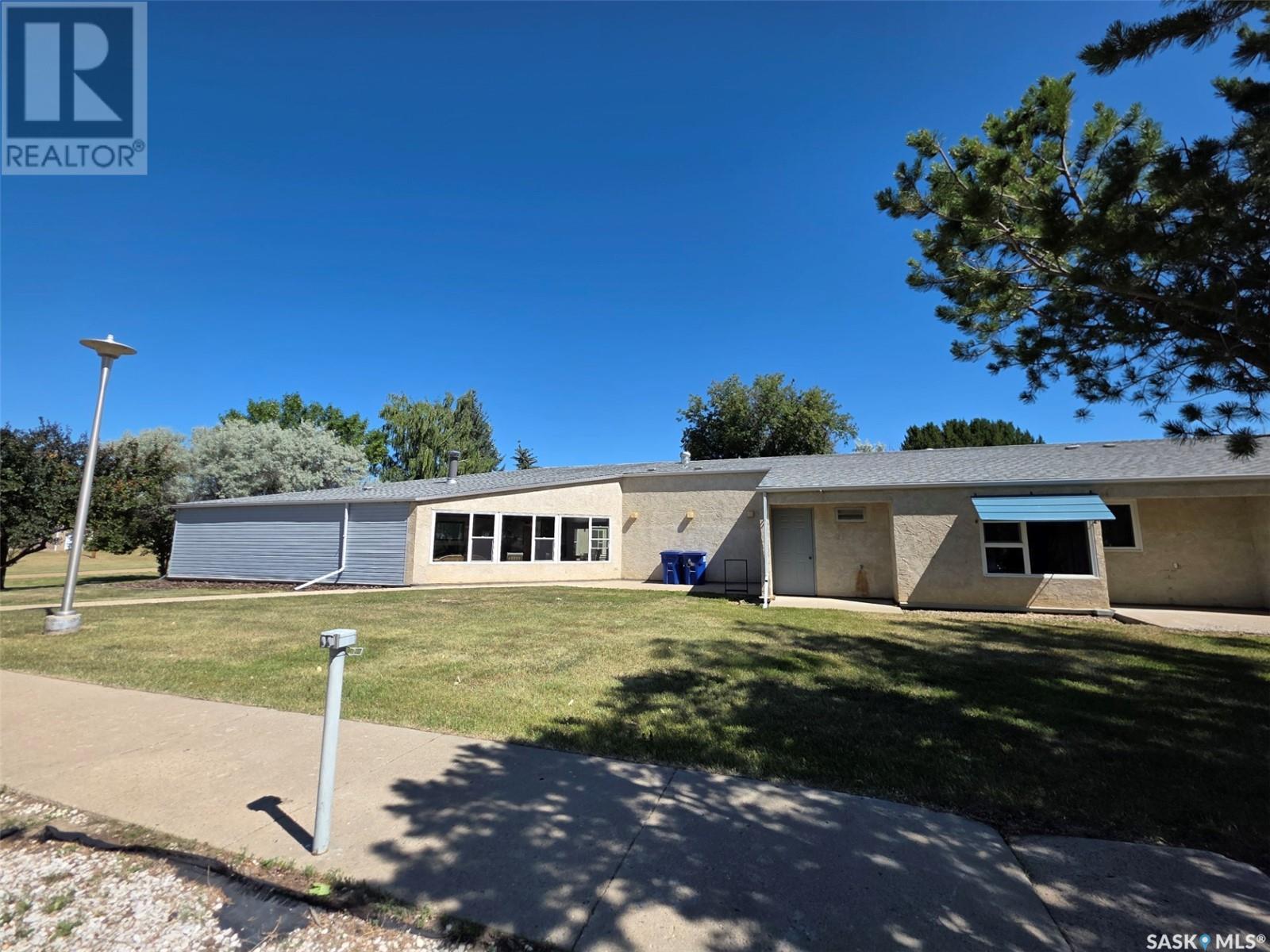 208 Railway AVENUE, Kincaid, Saskatchewan