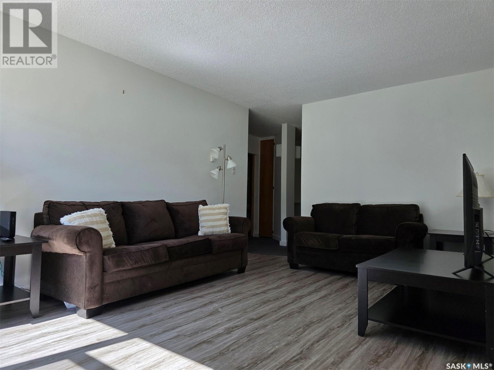 208 Railway Avenue, Kincaid, Saskatchewan  S0H 2J0 - Photo 16 - SK011760