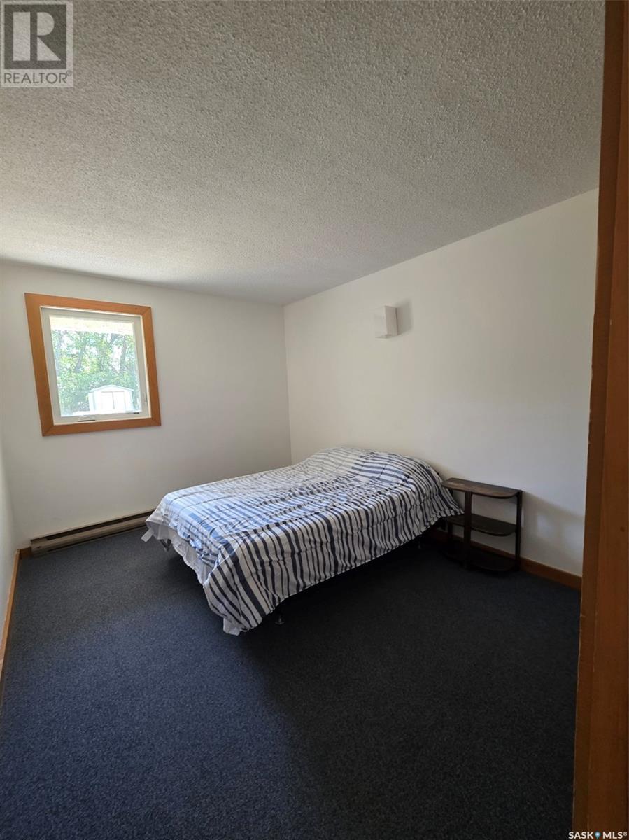 208 Railway Avenue, Kincaid, Saskatchewan  S0H 2J0 - Photo 18 - SK011760