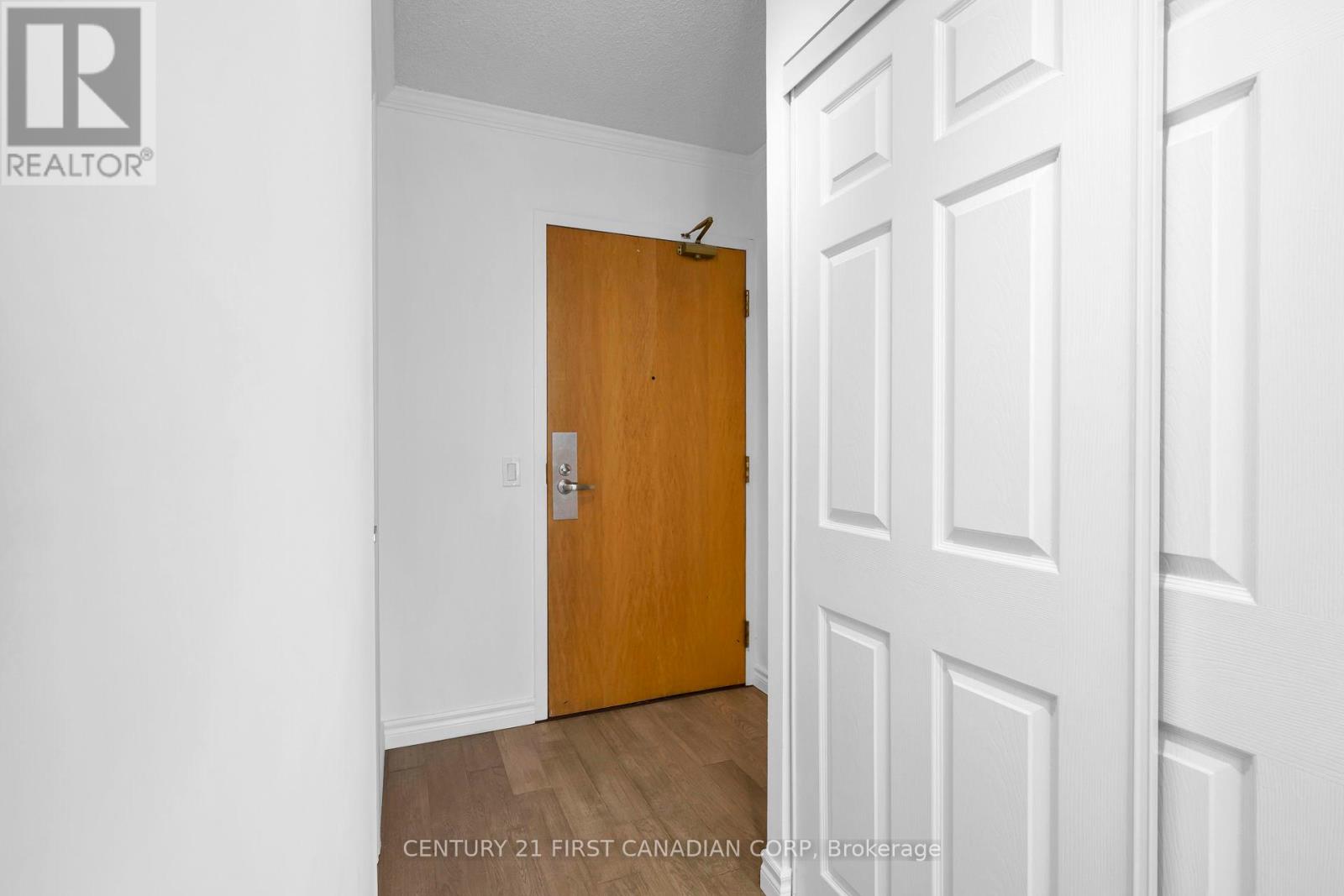 317 - 5 Rosehill Avenue N, Toronto, Ontario  M4T 3A6 - Photo 8 - C12268239