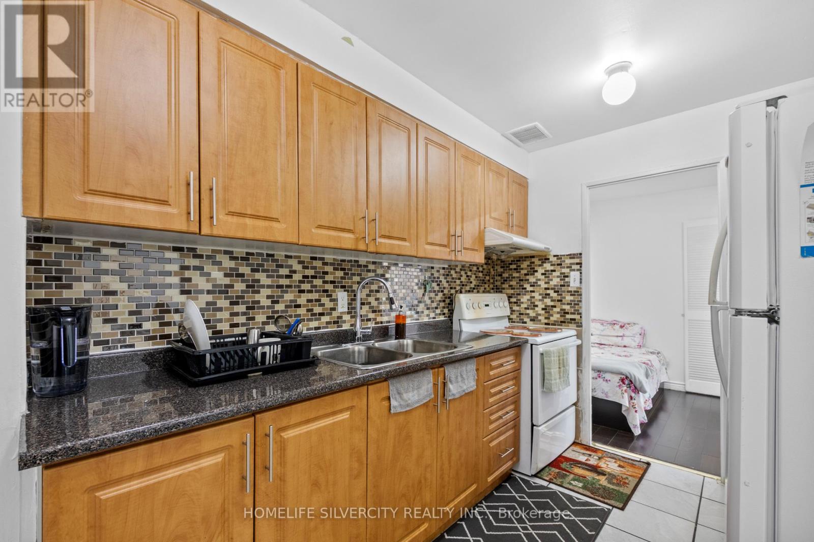 217 - 3455 Morning Star Drive, Mississauga (Malton), Ontario  L4T 3T9 - Photo 17 - W12268154