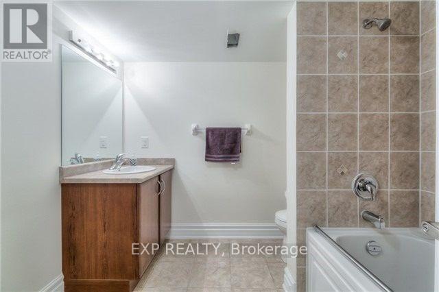 44 Intrigue Trail, Brampton, Ontario  L6X 0W9 - Photo 19 - W12268172